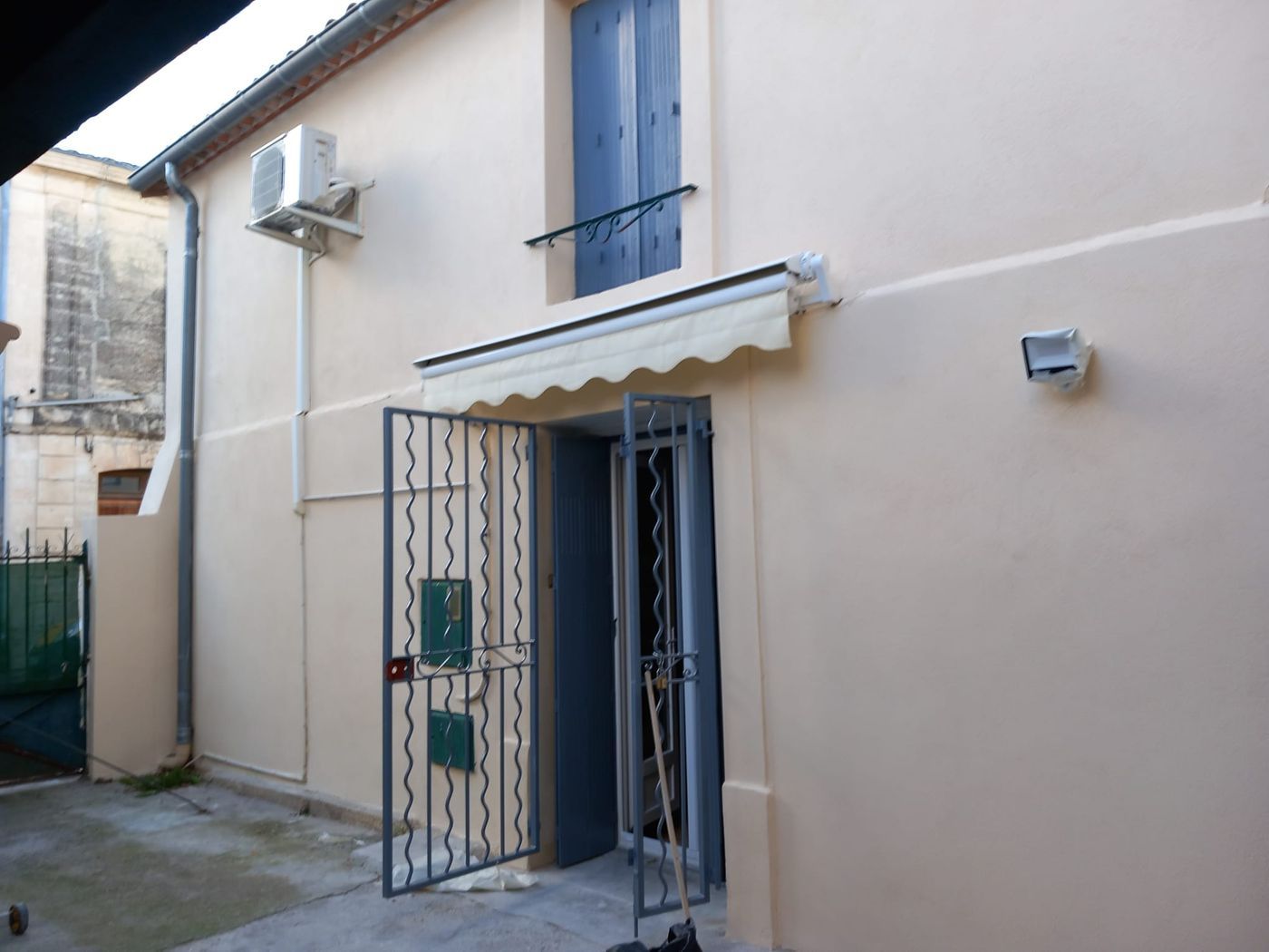 Gjoni Rénovation & Isolation - façade rénovée
